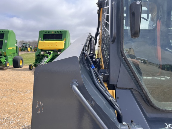 2022 John Deere 330G - Photo23