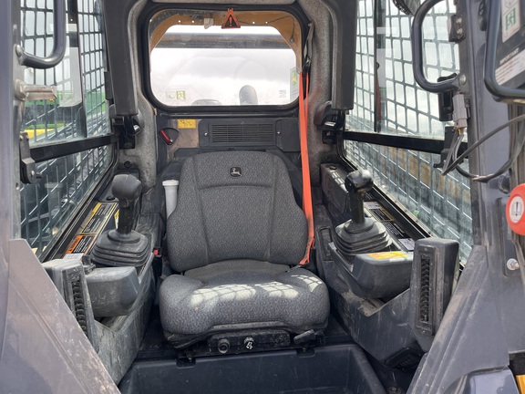 2022 John Deere 330G - Photo26