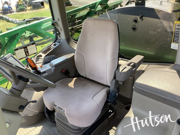Photo of 2015 John Deere R4030