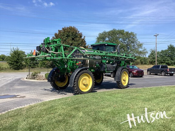 Photo of 2015 John Deere R4030
