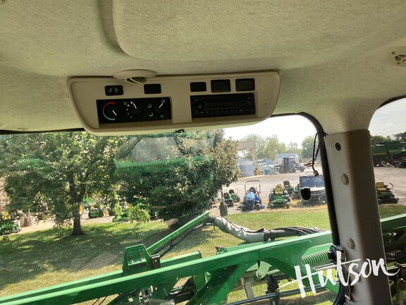 Photo of 2015 John Deere R4030