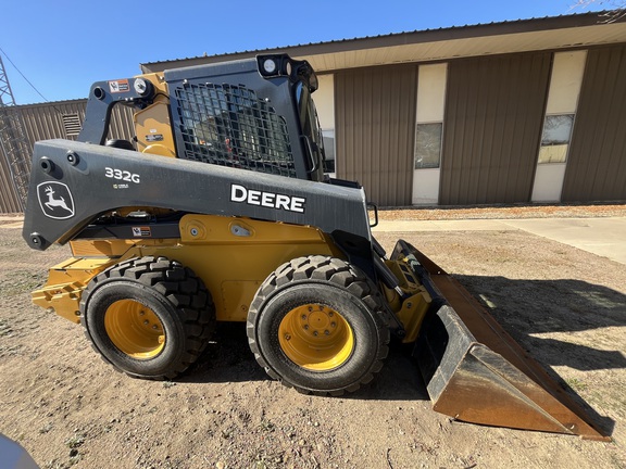 2024 John Deere 332G - Photo4