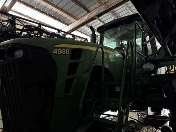 2010 John Deere 4930 - Photo1