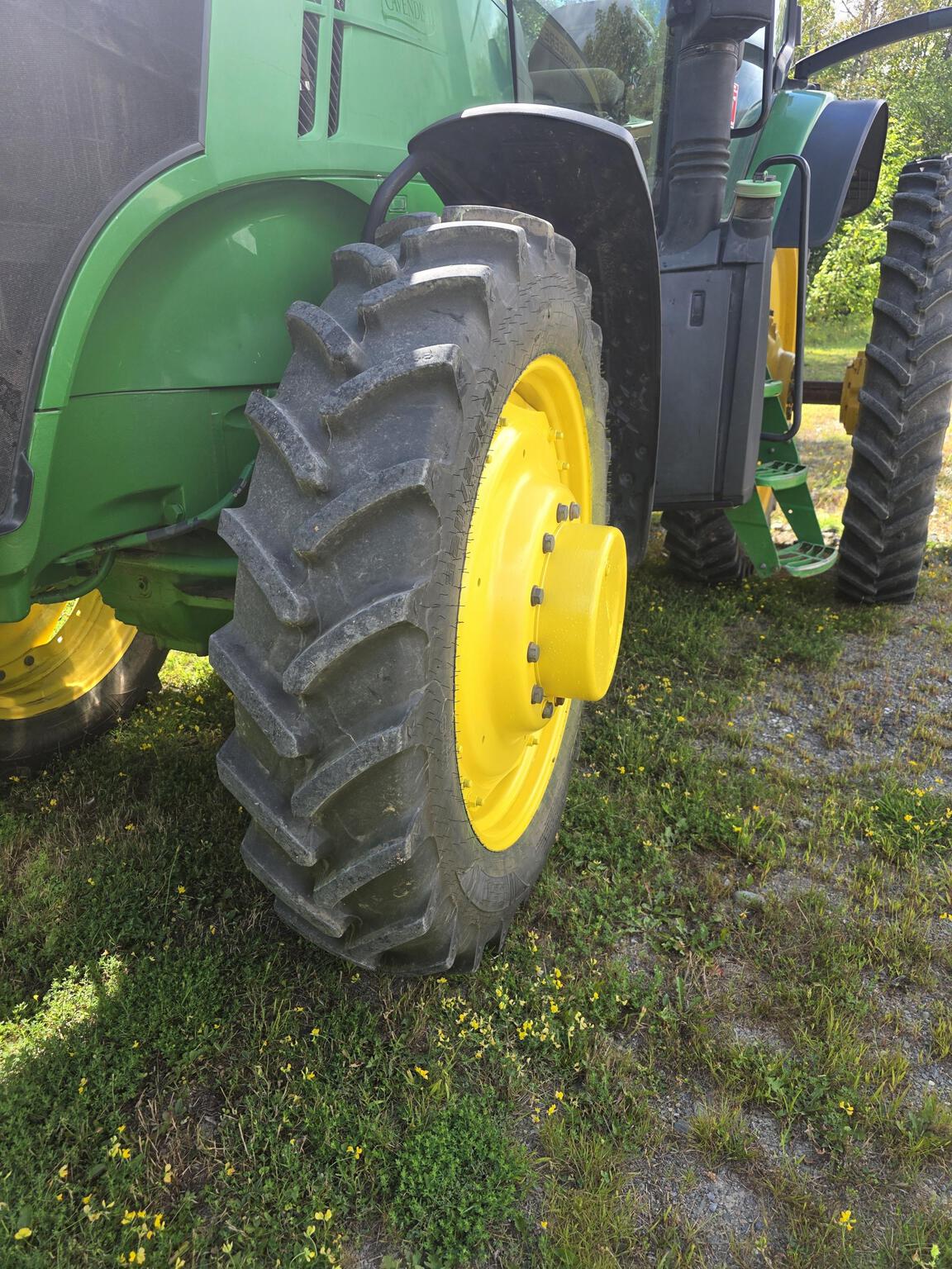 2013 John Deere 7260R Image 10