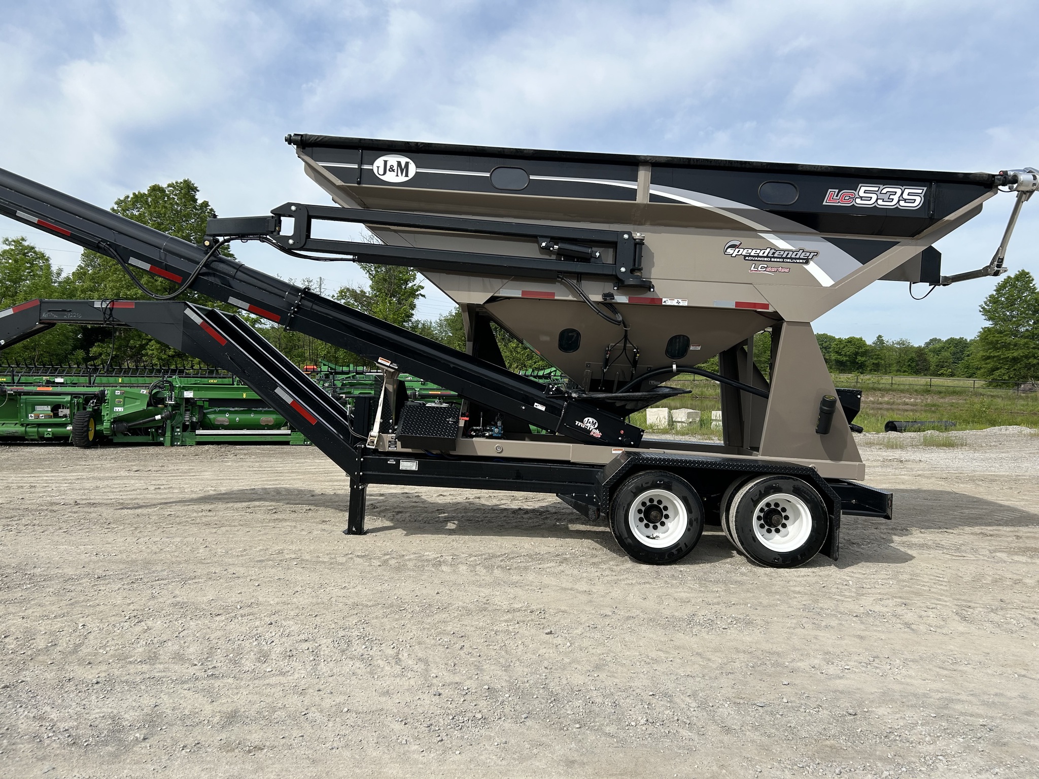  2024 J&M LC535 at Heritage Tractor in Pittsburg, KS