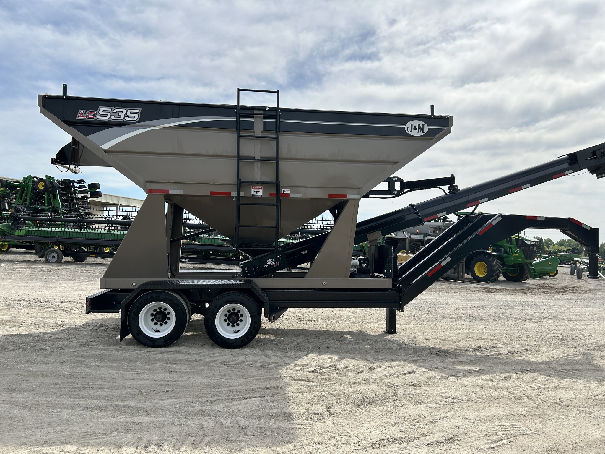  2024 J&M LC535 at Heritage Tractor in Pittsburg, KS