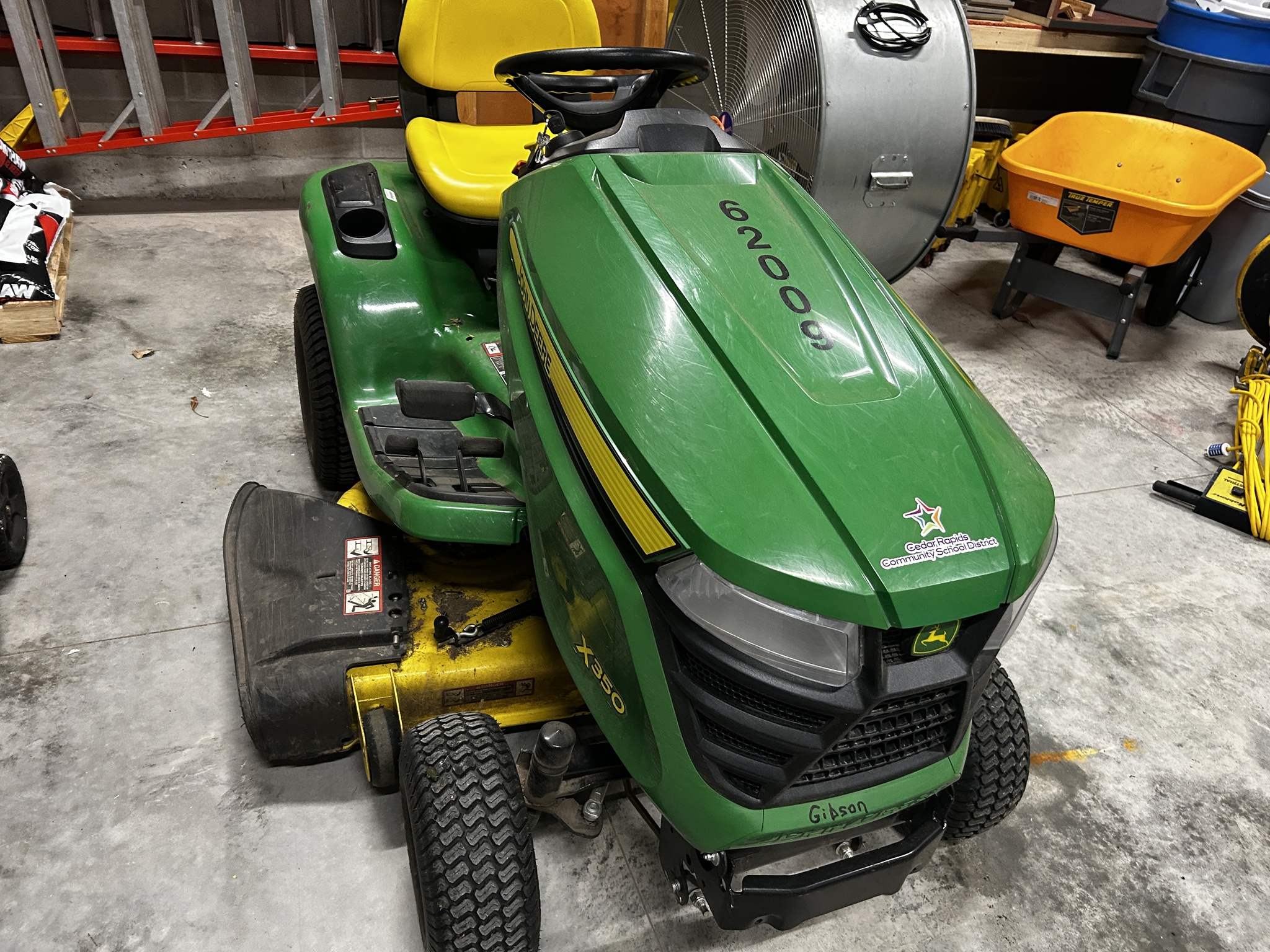 2021 John Deere X350 Image 5