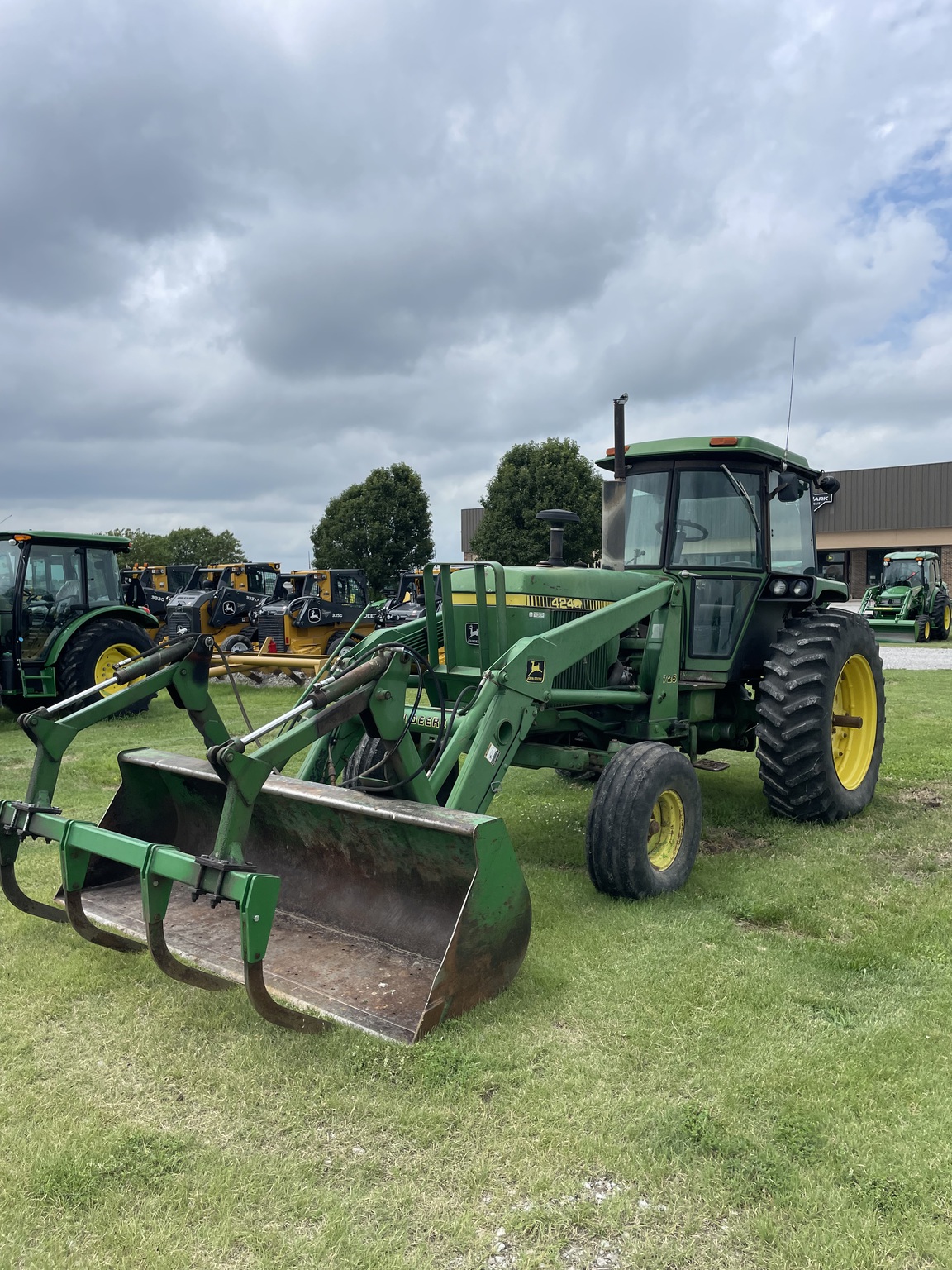 1979 John Deere 4240 Image 1