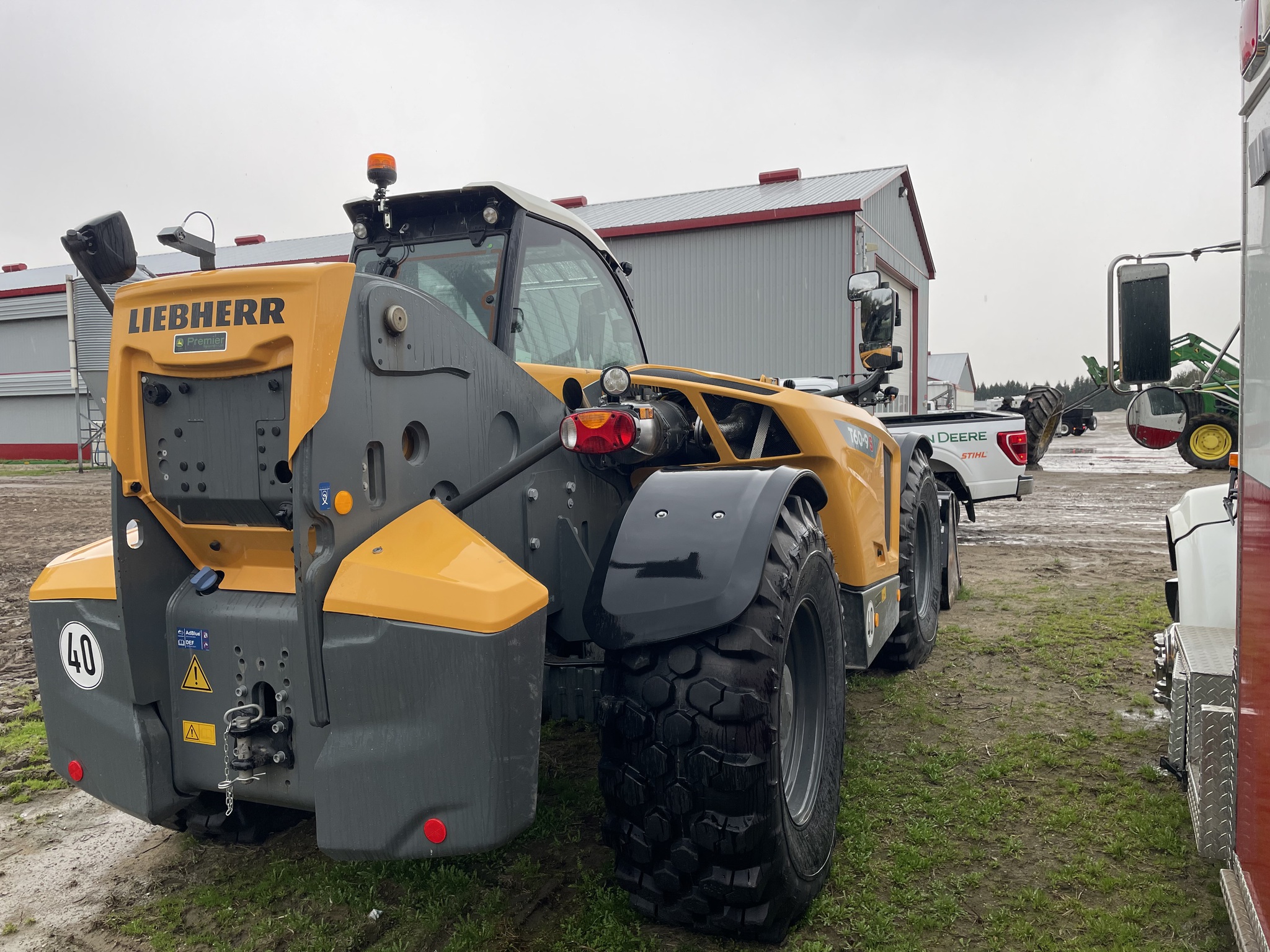 2023 Liebherr T60-9S Image 6