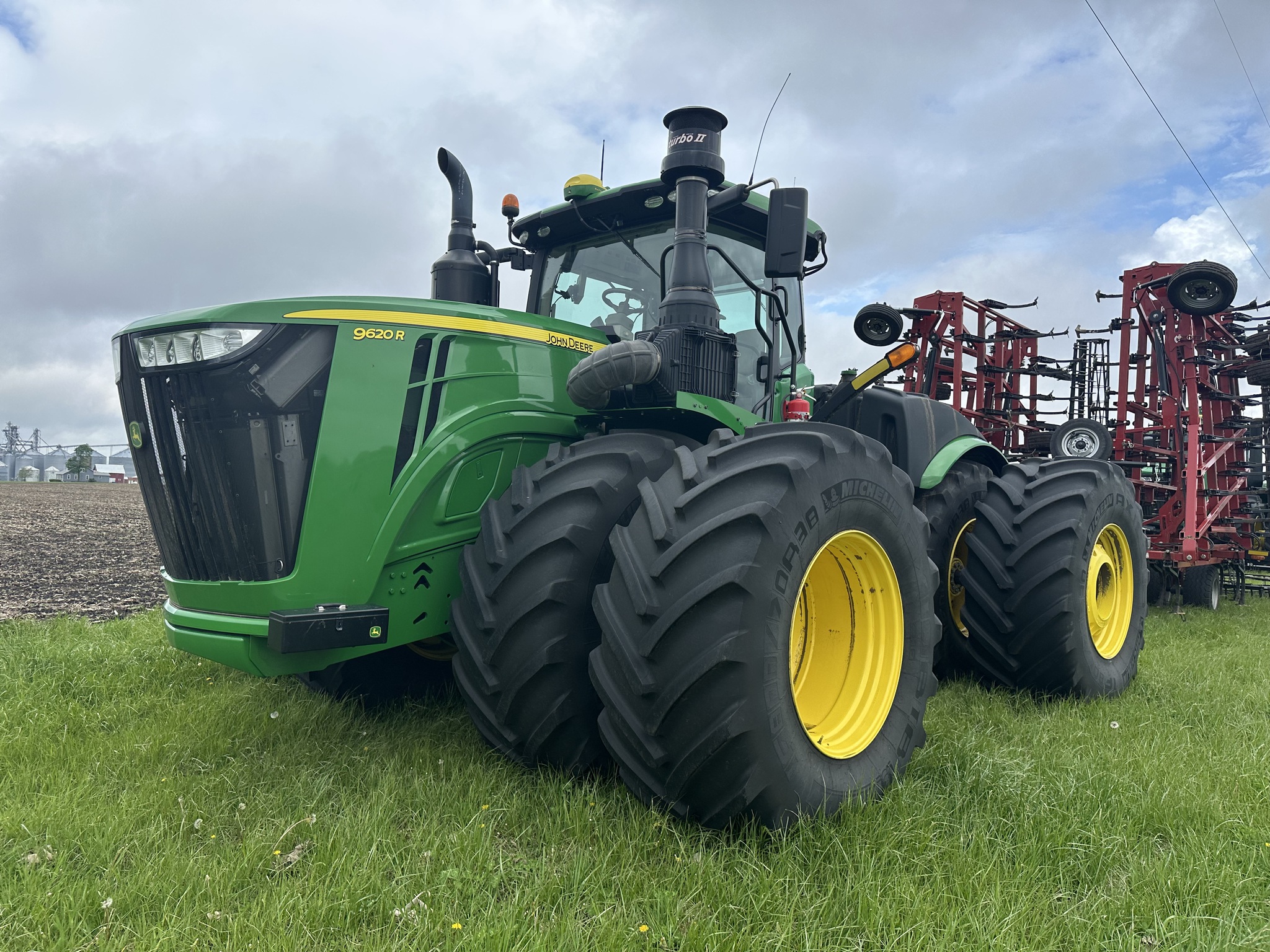  2021 John Deere 9620R at Heritage Tractor in Lacon, IL