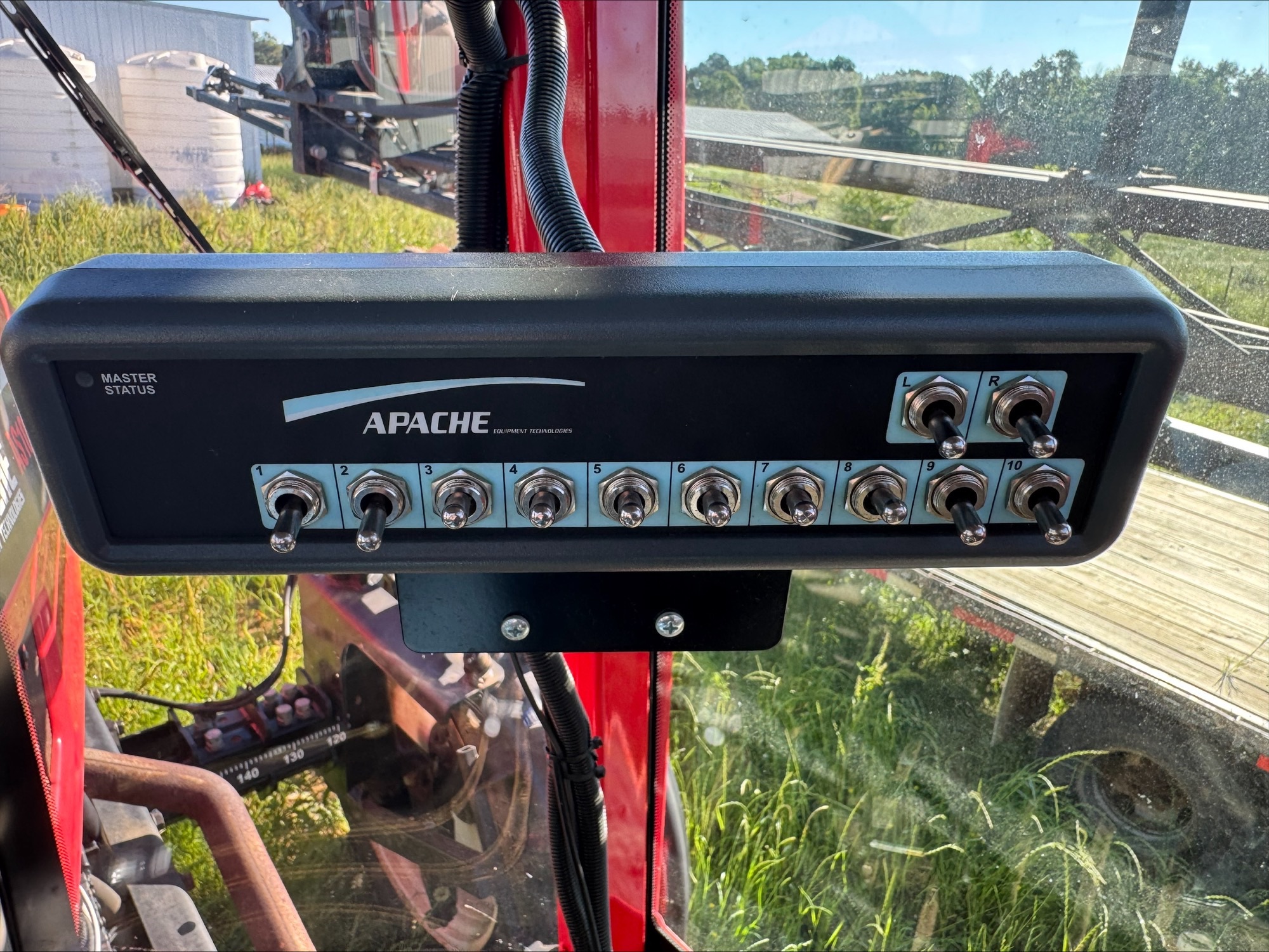 2011 Apache AS1020 Image 9
