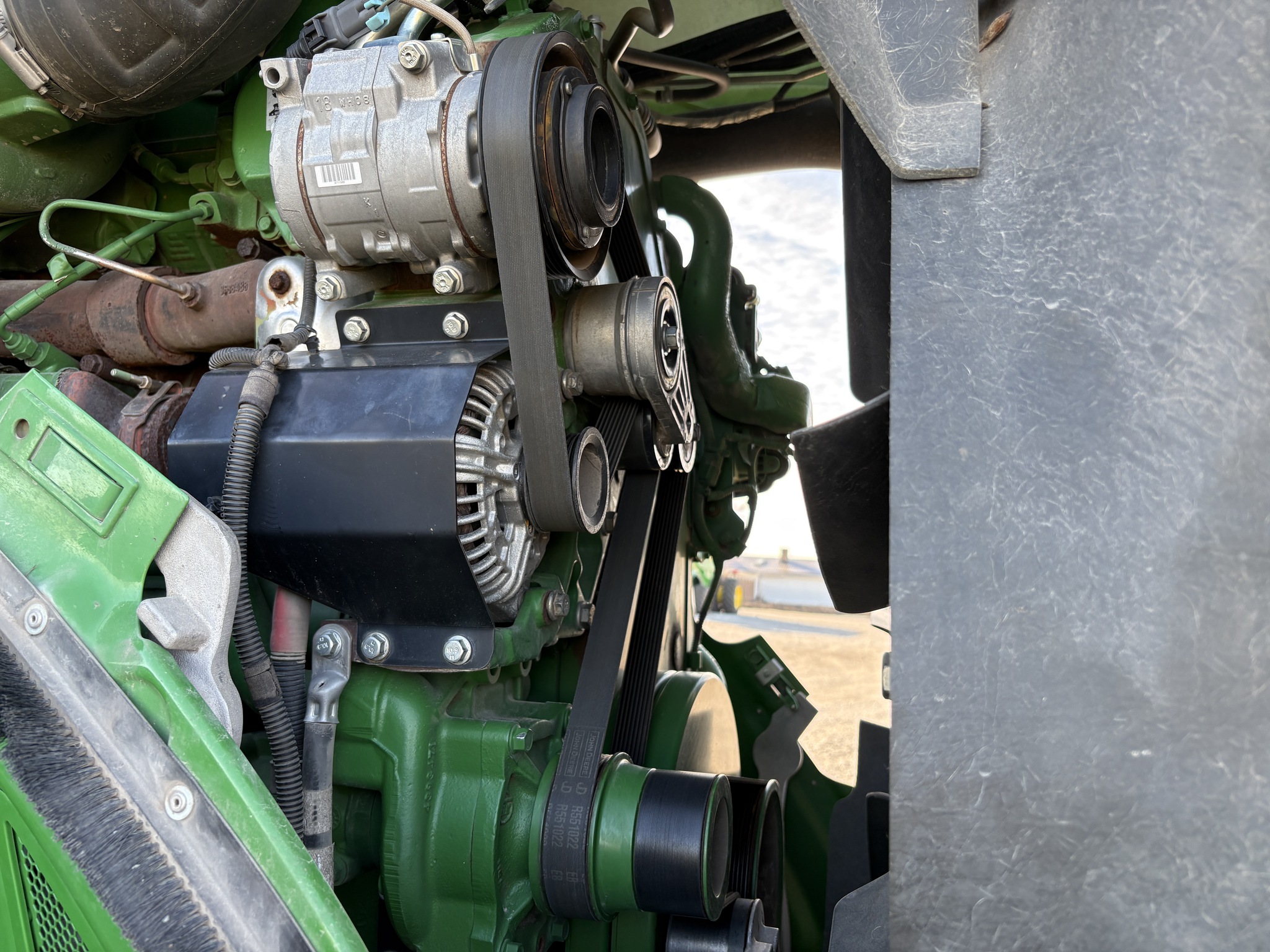  2019 John Deere 9570RX at Heritage Tractor in Roanoke, IL