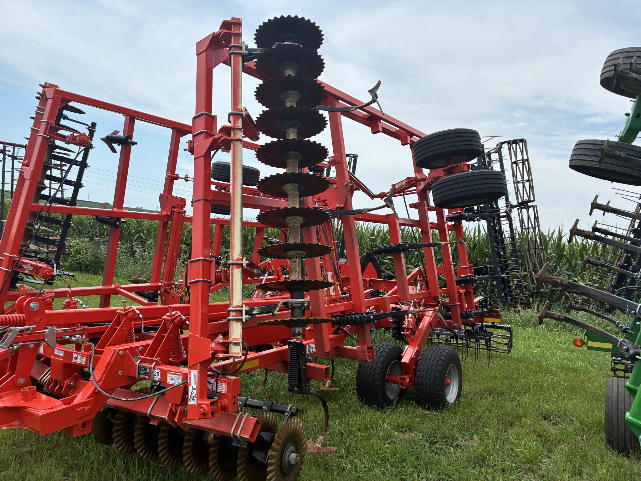 2023 Kuhn 6205-27 Image 2