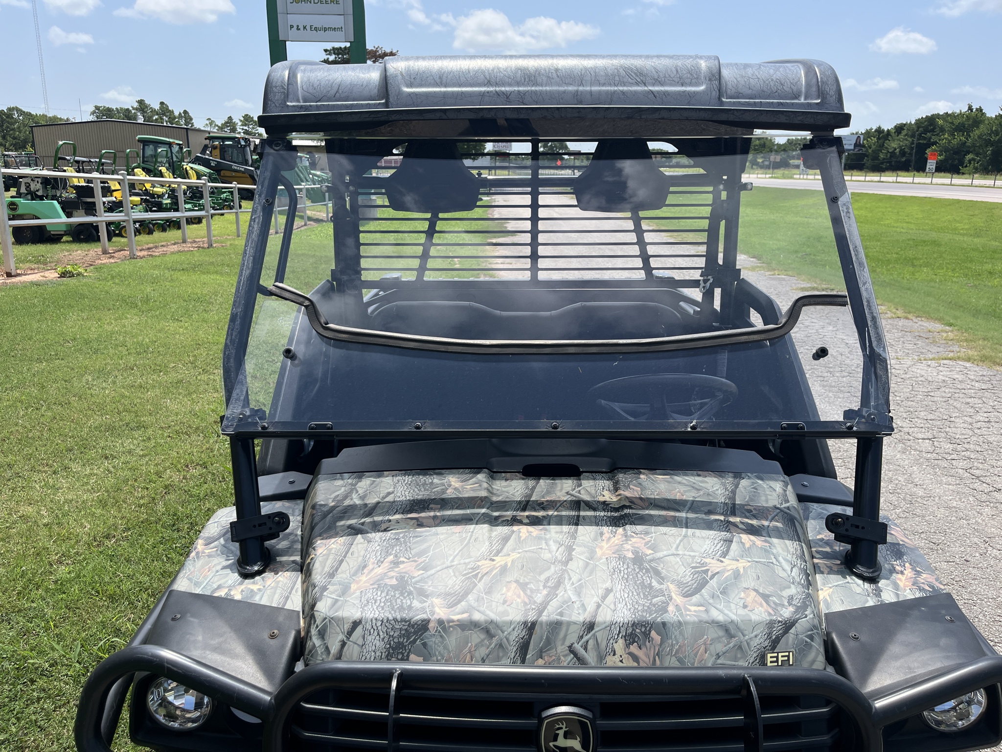 2015 John Deere XUV 825i Power Steering Image 9