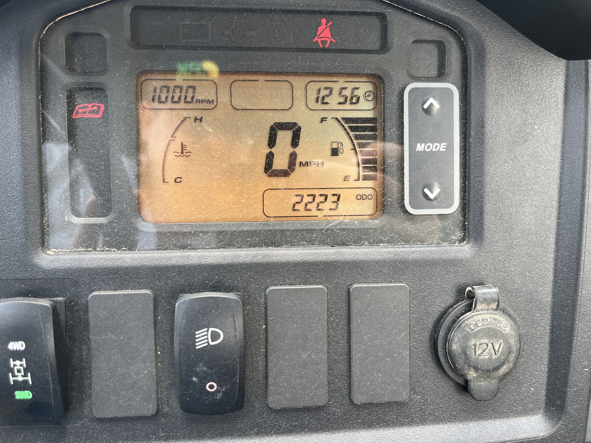 2015 John Deere XUV 825i Power Steering Image 13