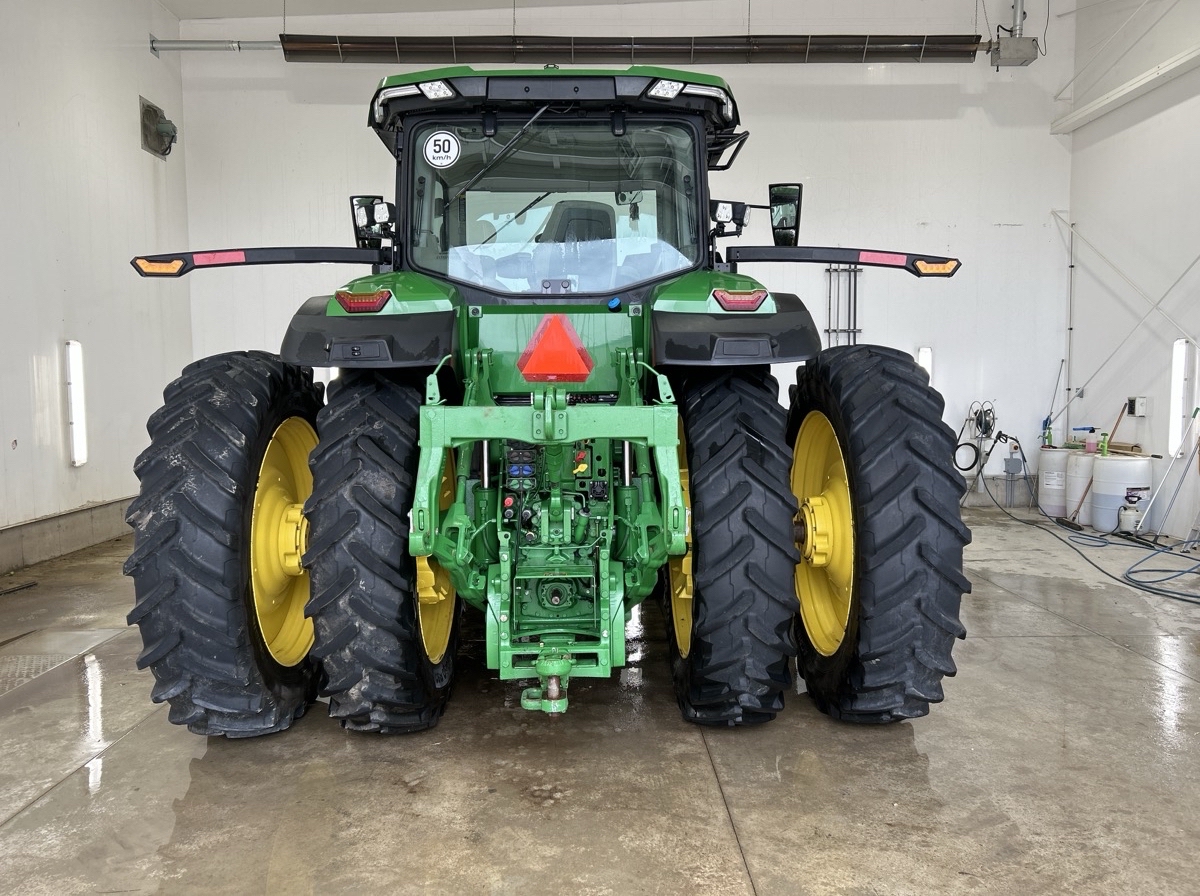 2022 John Deere 8R 280 Image 5