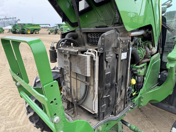 2025 John Deere 6R 140 - Photo19