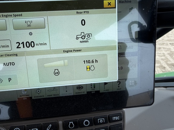 2025 John Deere 6R 140 - Photo30