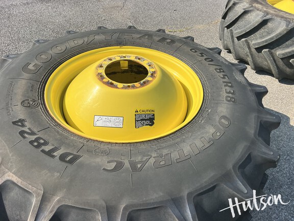 Photo of 2016 Goodyear 650/85R38 and Rims