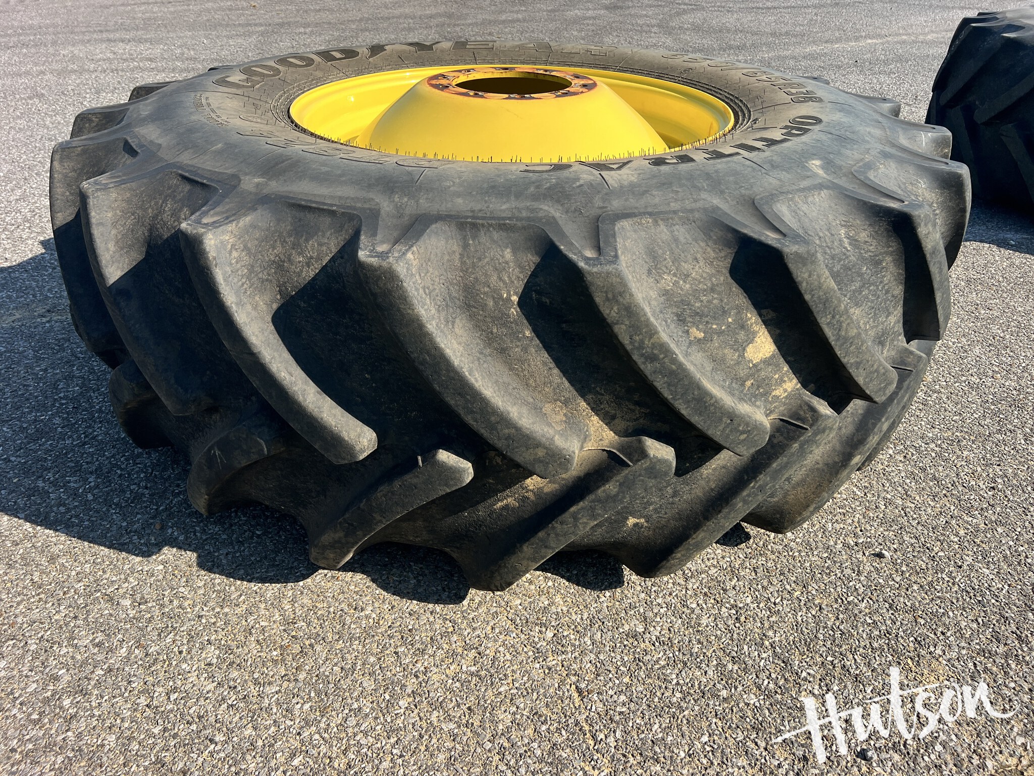 2016 Goodyear 650/85R38 and Rims