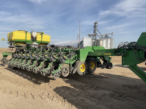 2022 John Deere DB60 - Photo3