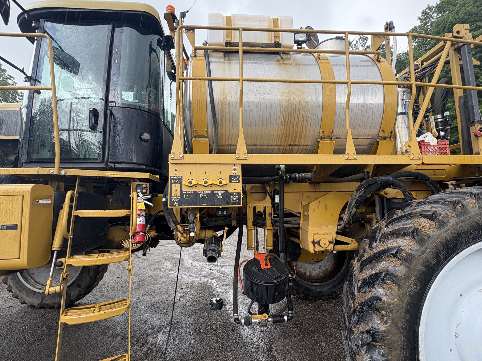 2005 Agco 1274C Image 17