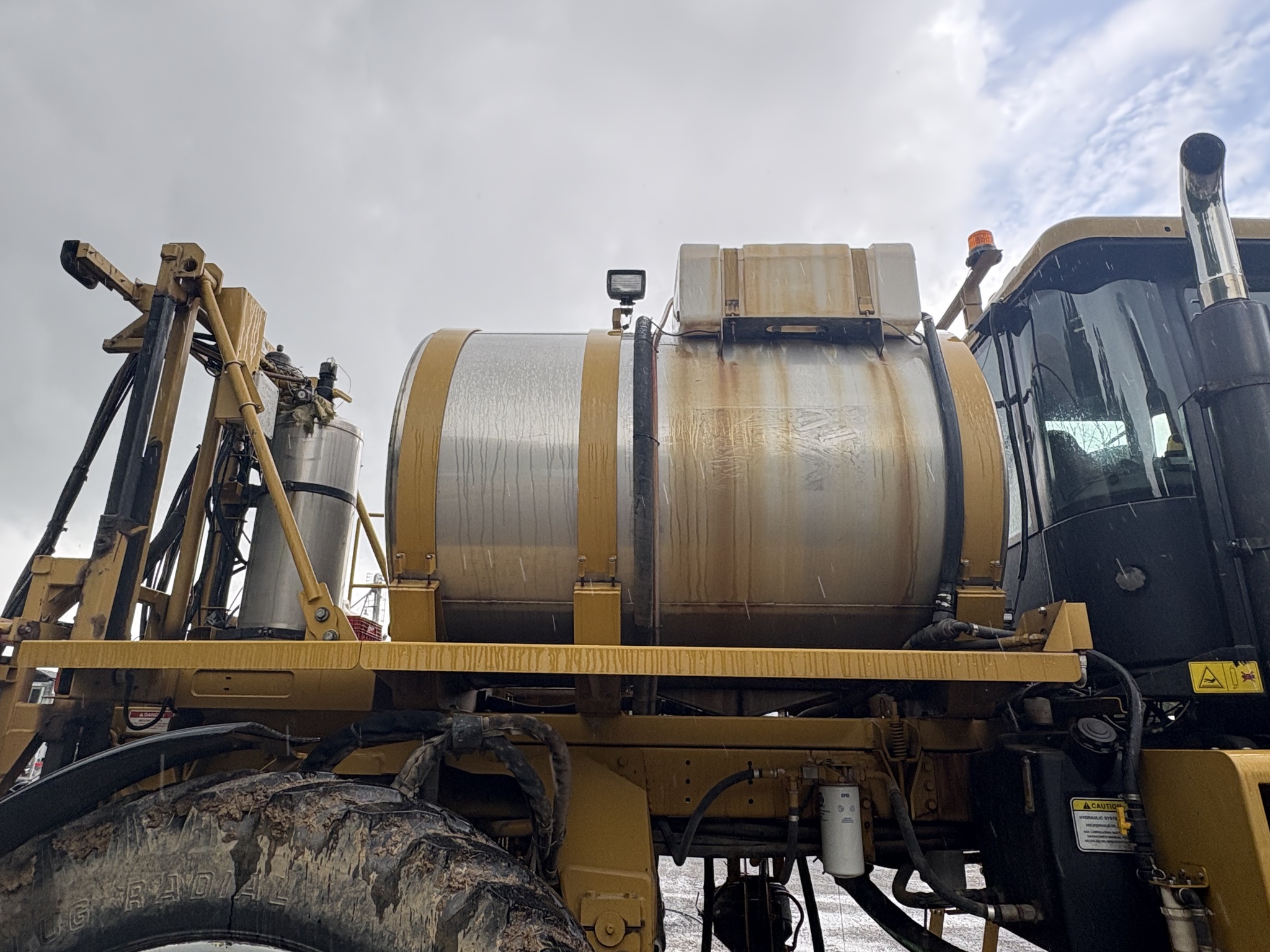 2005 Agco 1274C Image 11