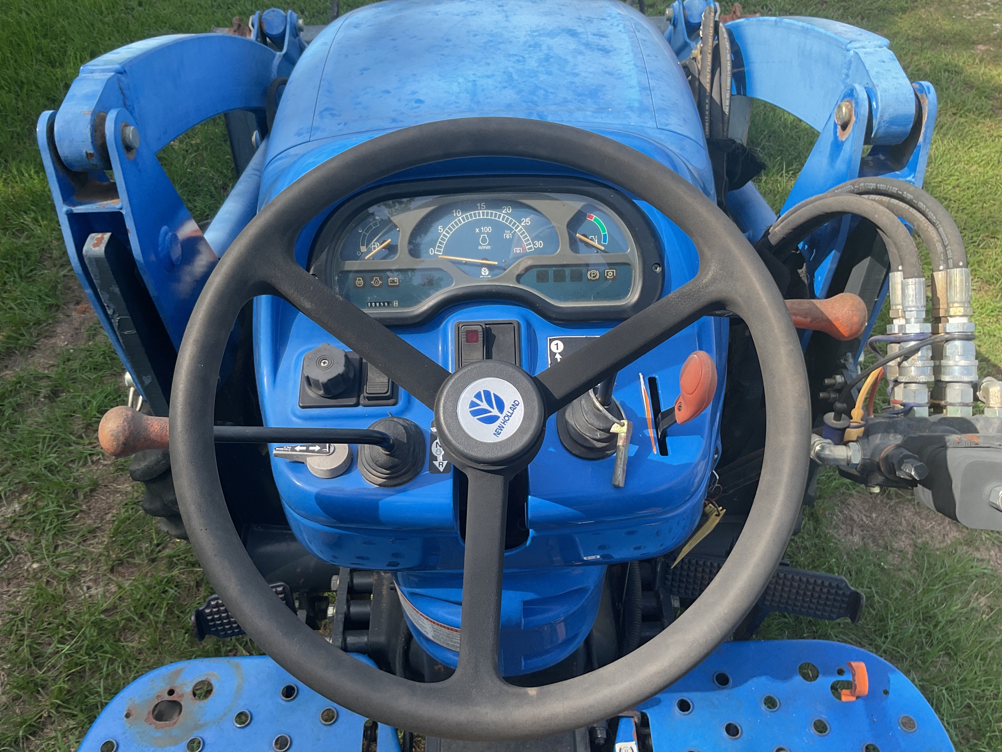 2007 New Holland TC40A Image 8