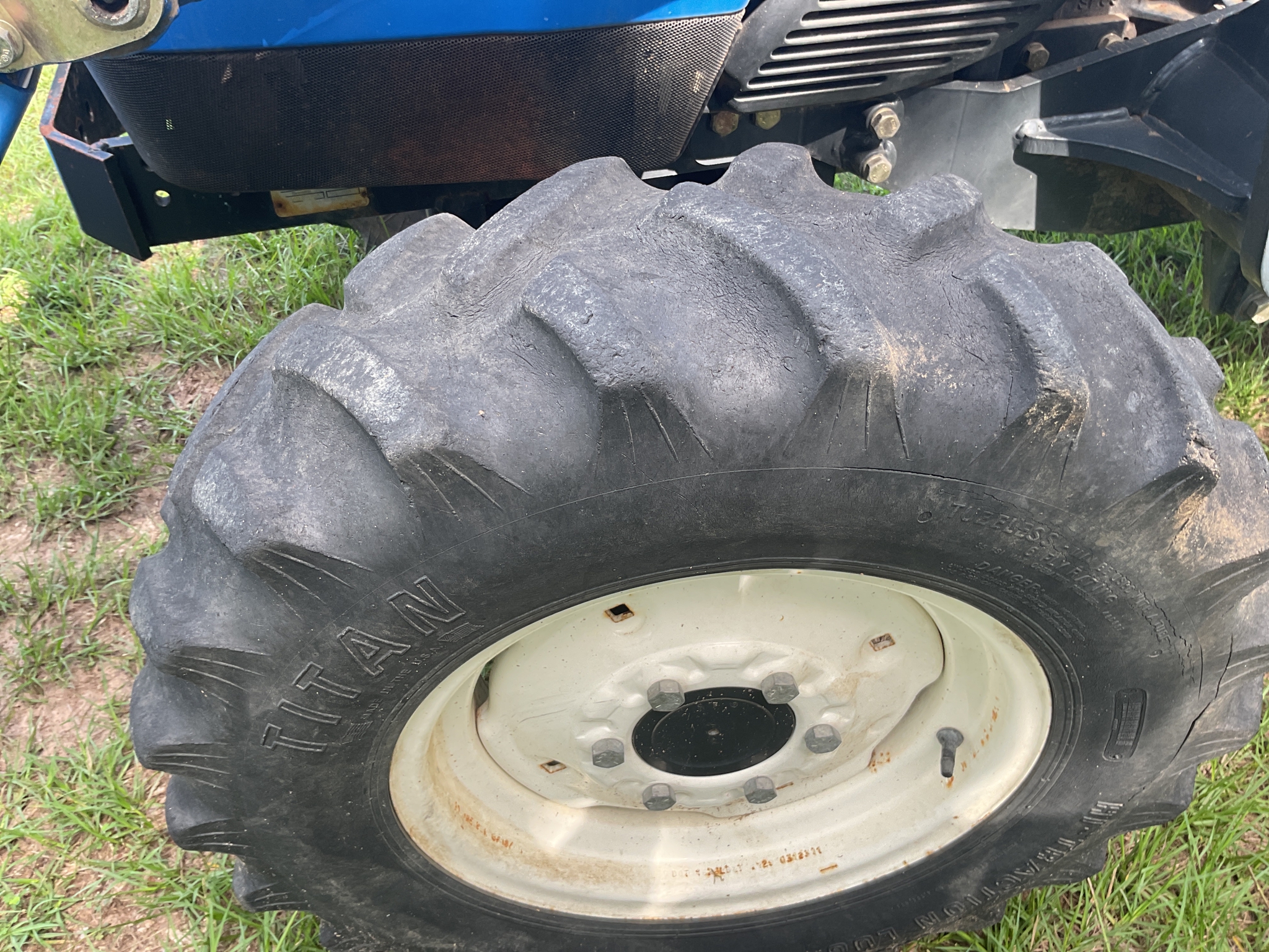 2007 New Holland TC40A Image 20
