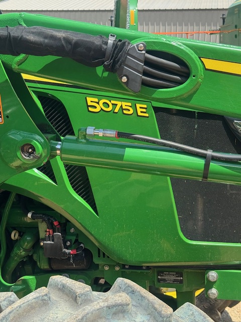 2023 John Deere 5075E PREMIUM CAB Image 11