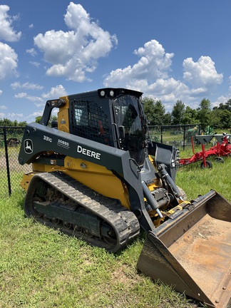 2023 John Deere 331G Photo 3