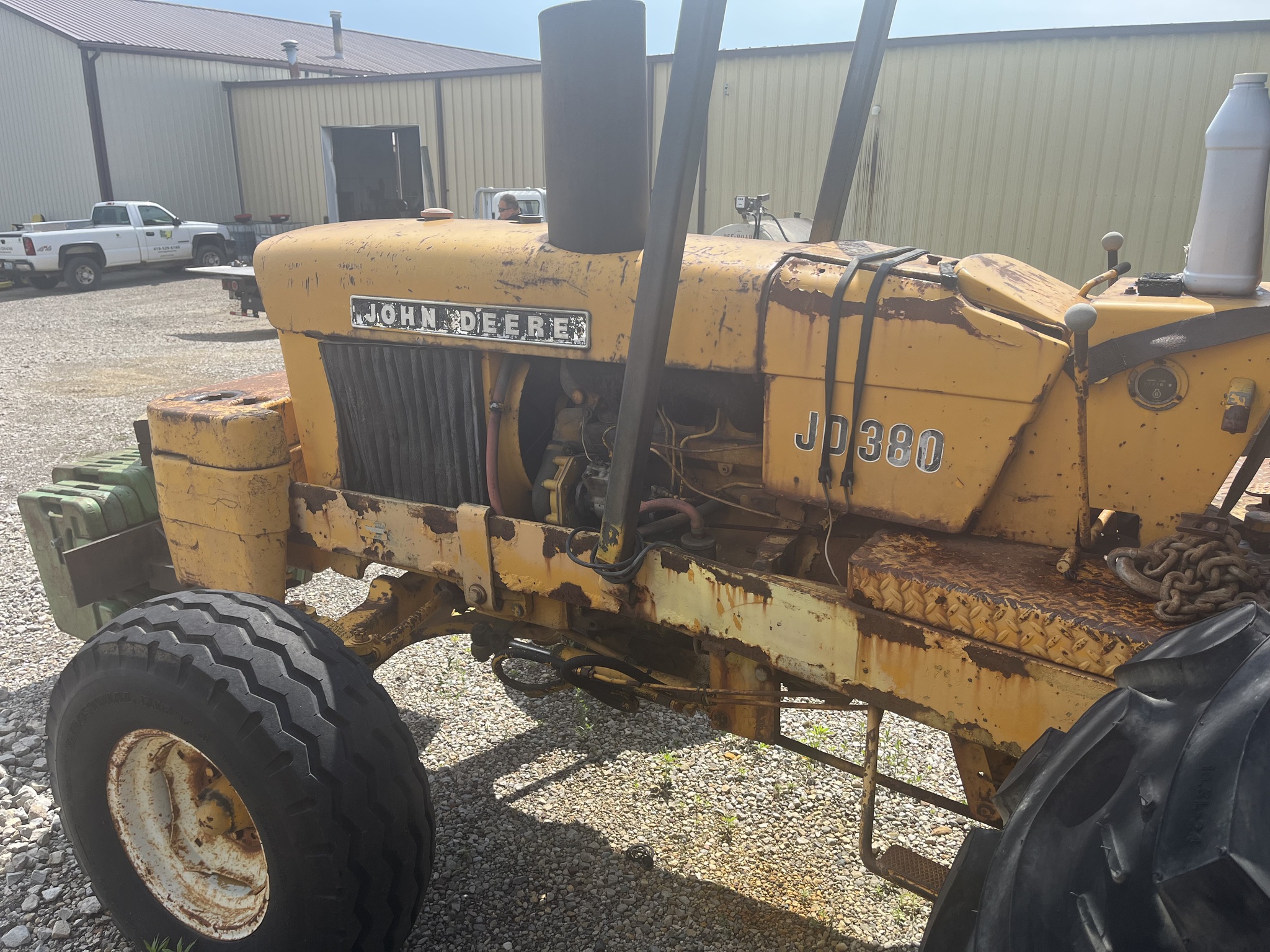 1972 John Deere 390D Image 4