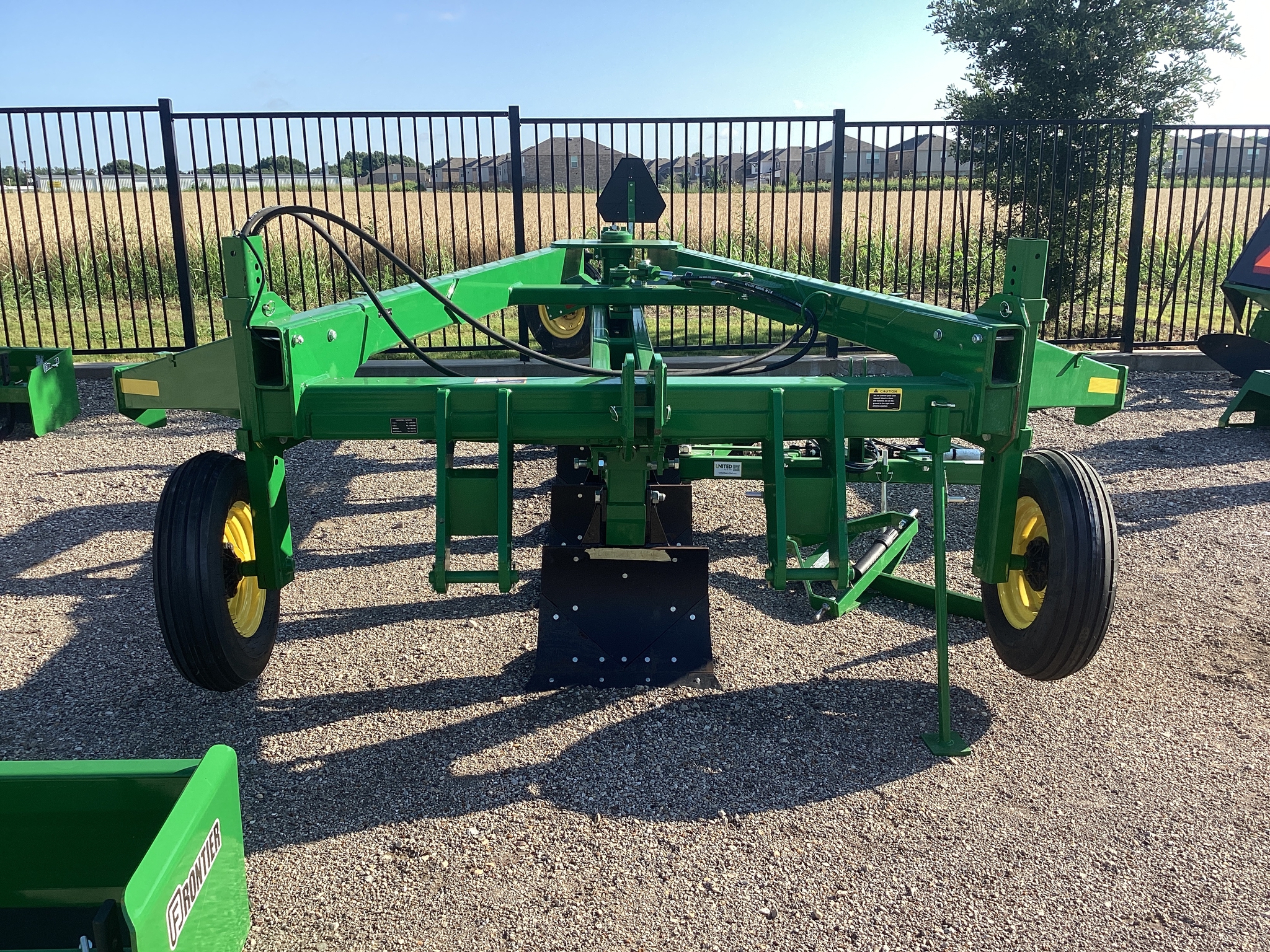 2024 John Deere 995 Image 6
