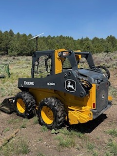 2024 John Deere 324G Image 5