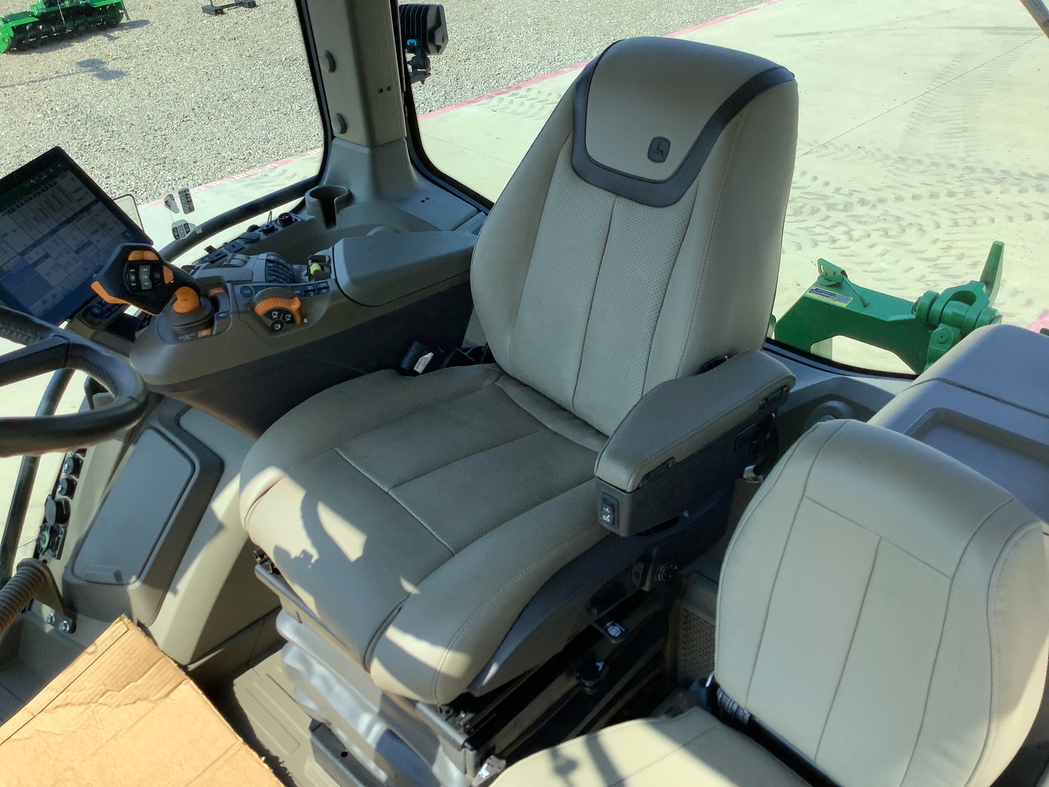 2024 John Deere 8RX 370 Image 26