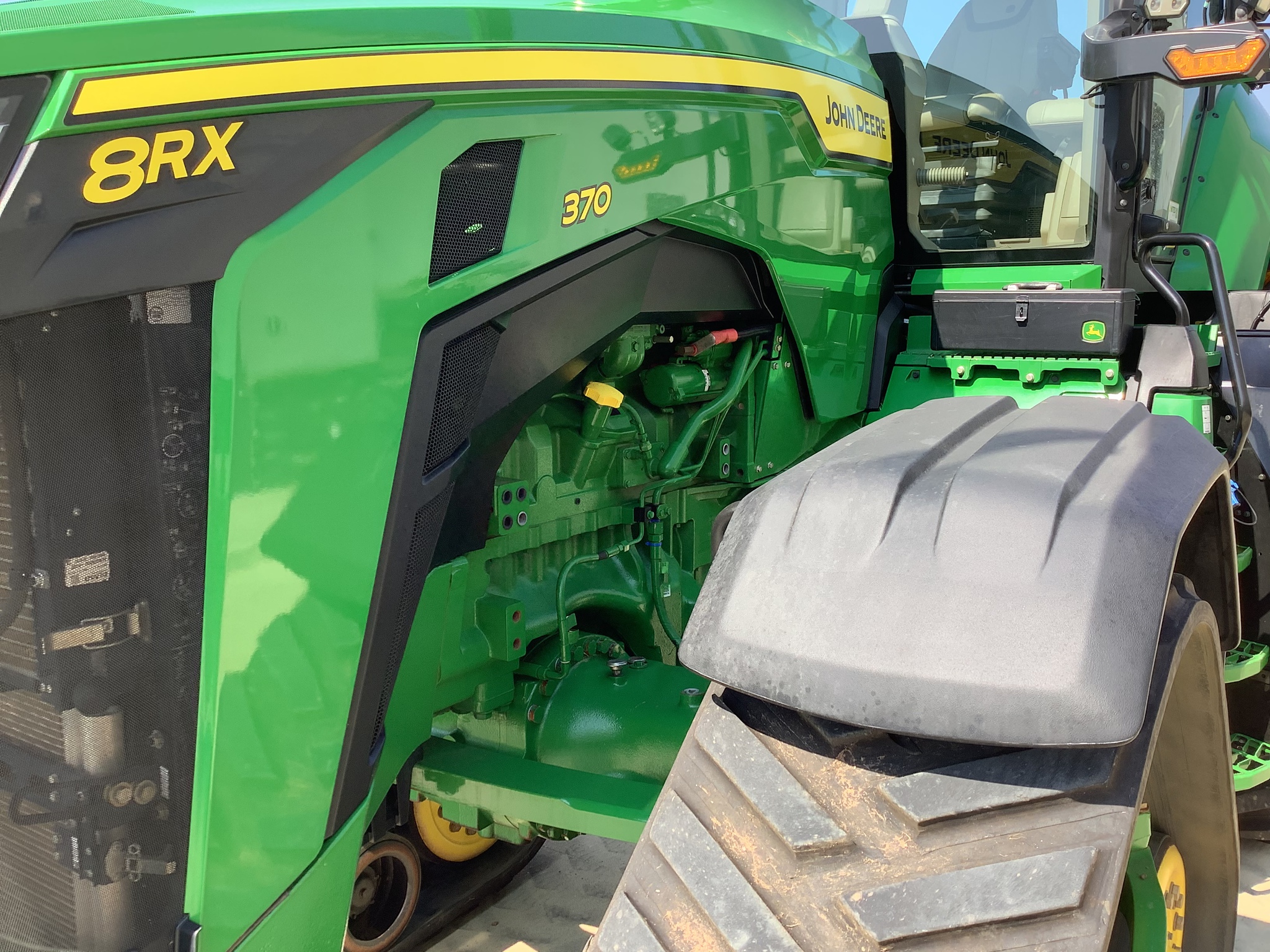 2024 John Deere 8RX 370 Image 6