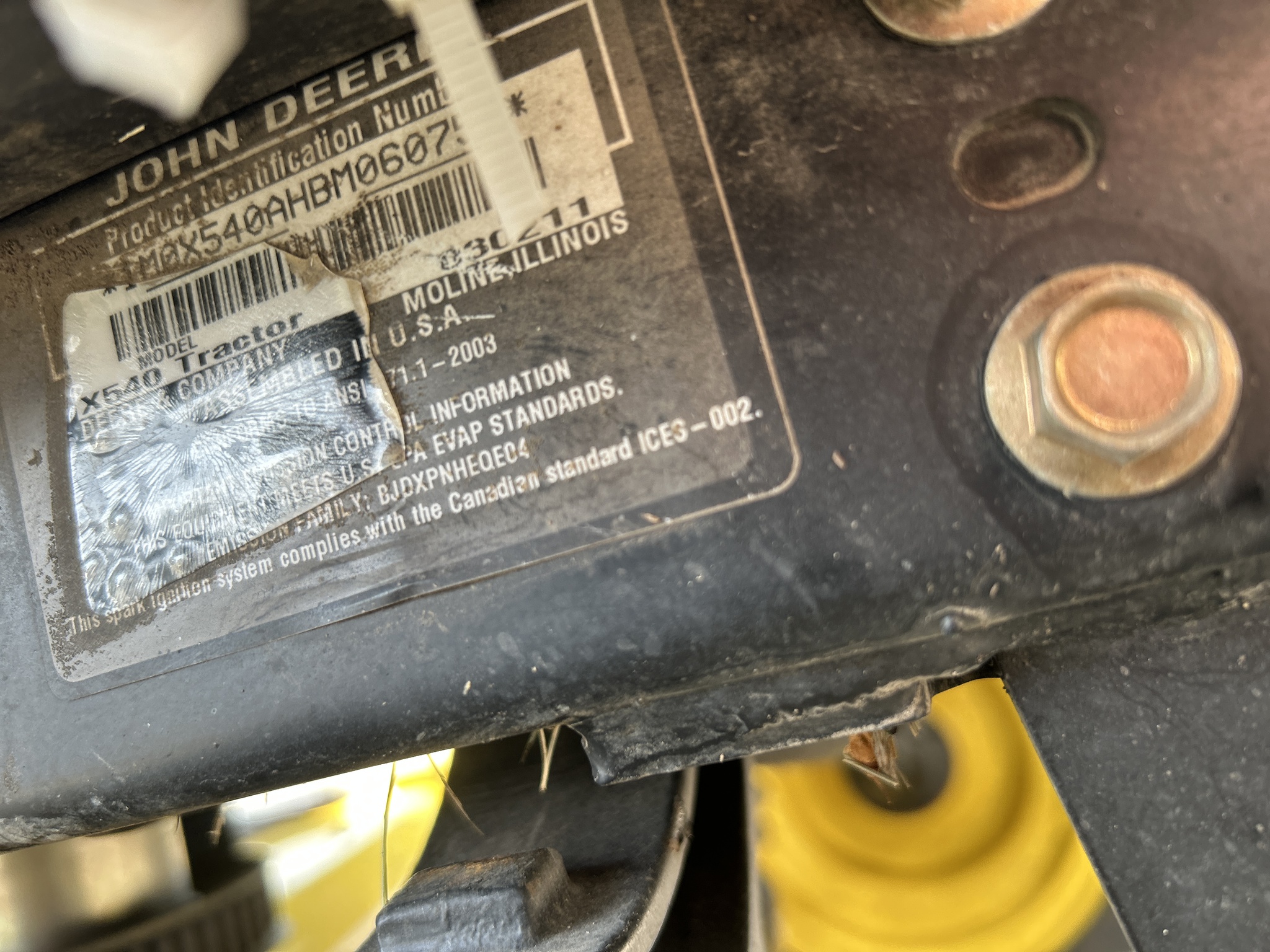 2011 John Deere X540 Image 8