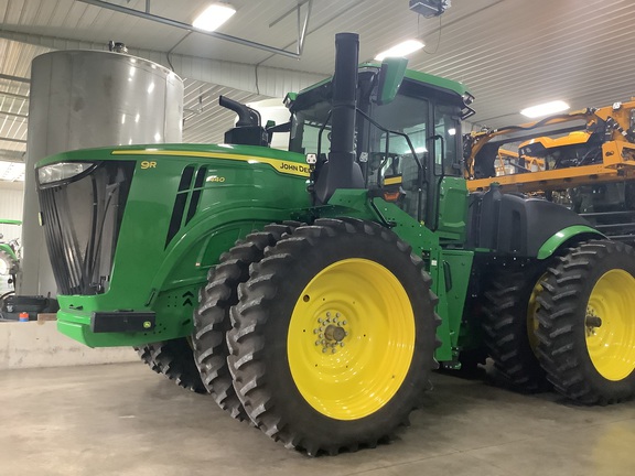 2025 John-Deere 9R 440