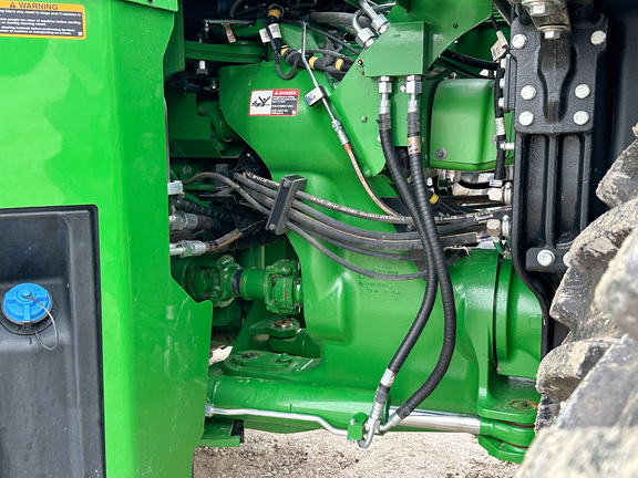 2025 John-Deere 9R 440