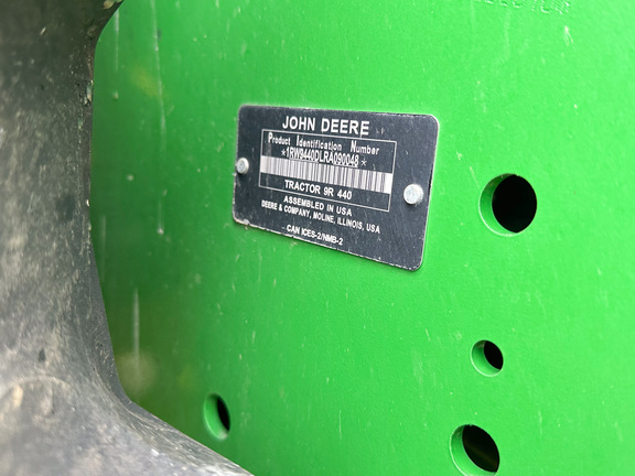 2025 John-Deere 9R 440
