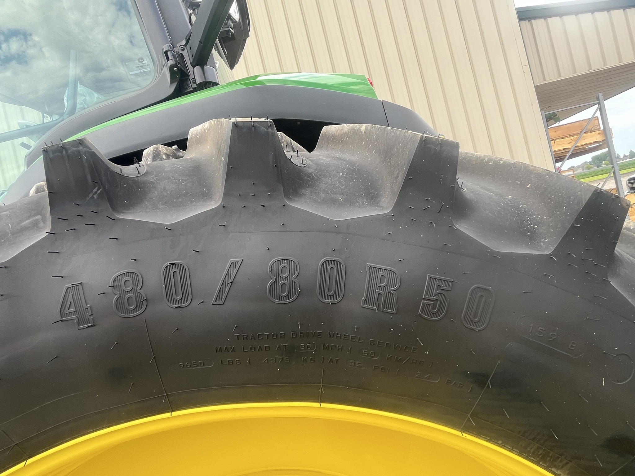 2024 John Deere 8R 340 Image 13
