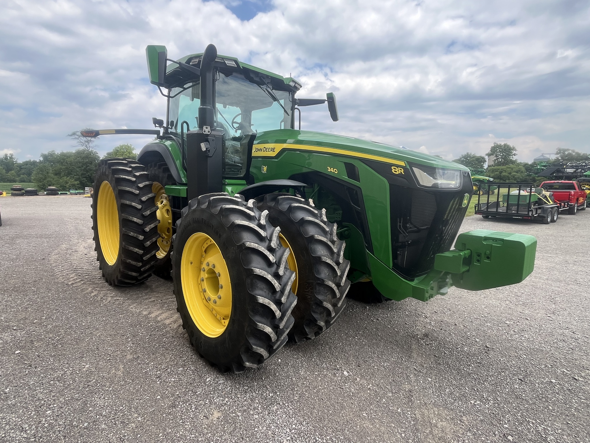 2024 John Deere 8R 340 Image 4