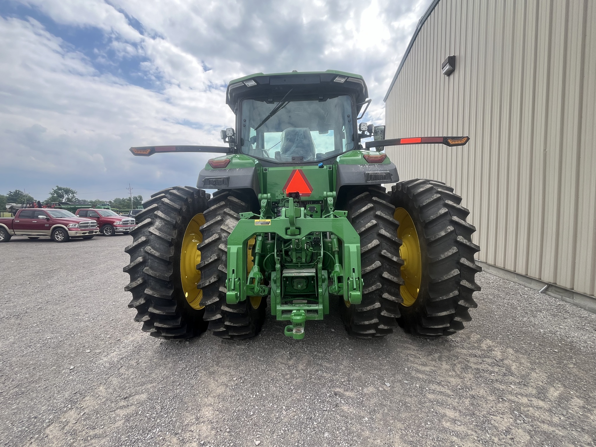 2024 John Deere 8R 340 Image 6