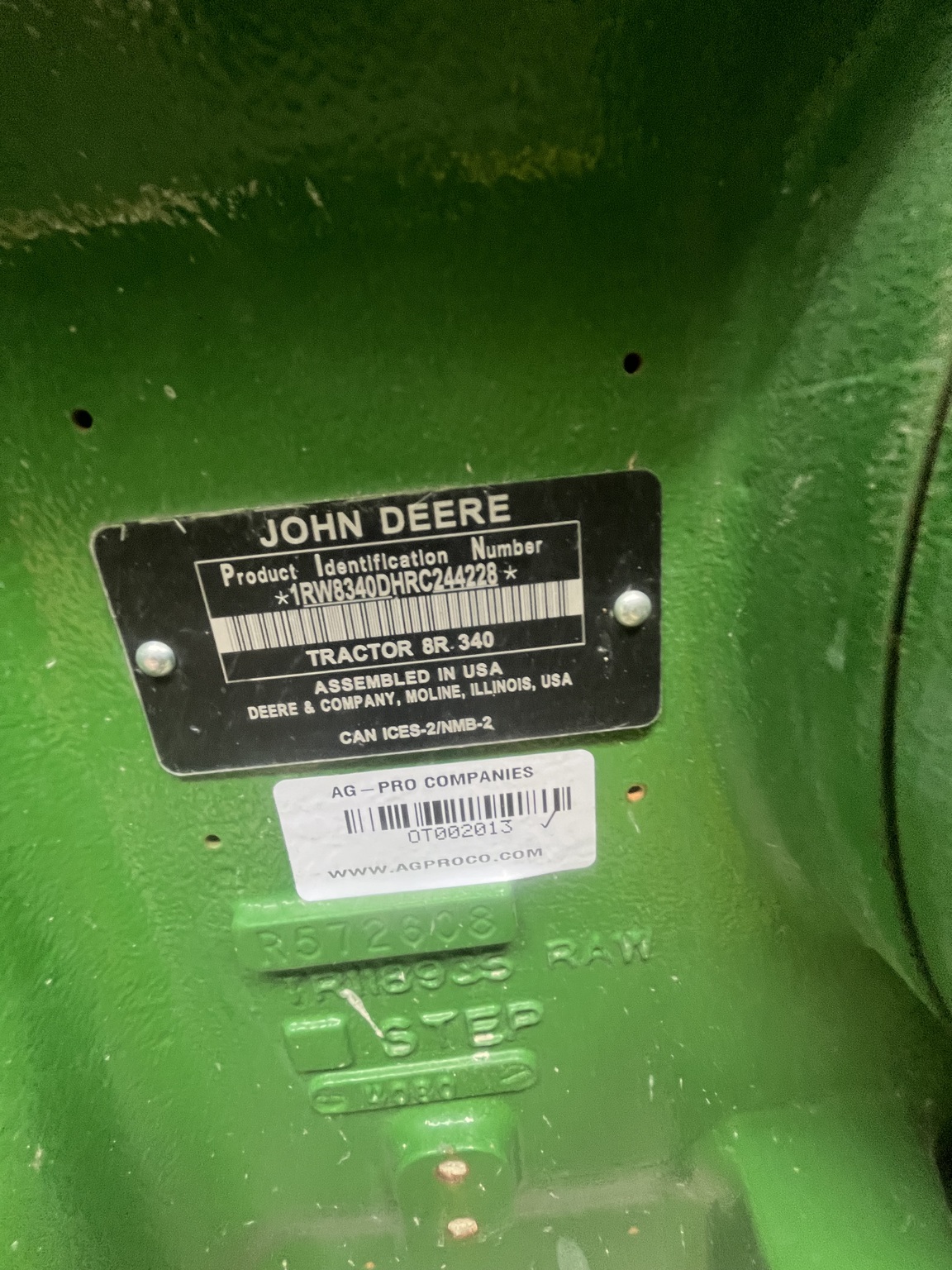 2024 John Deere 8R 340 Image 9
