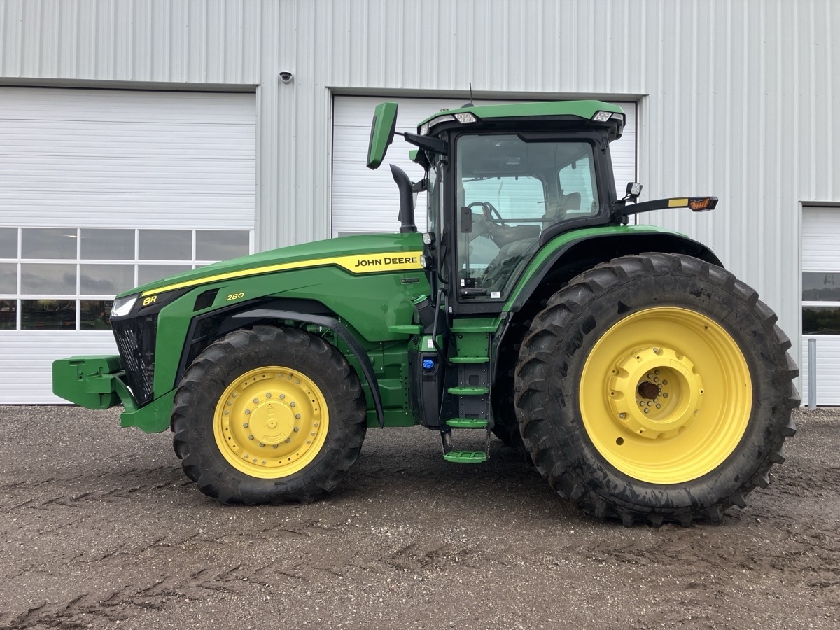 2021 John Deere 8R 280 Image 2