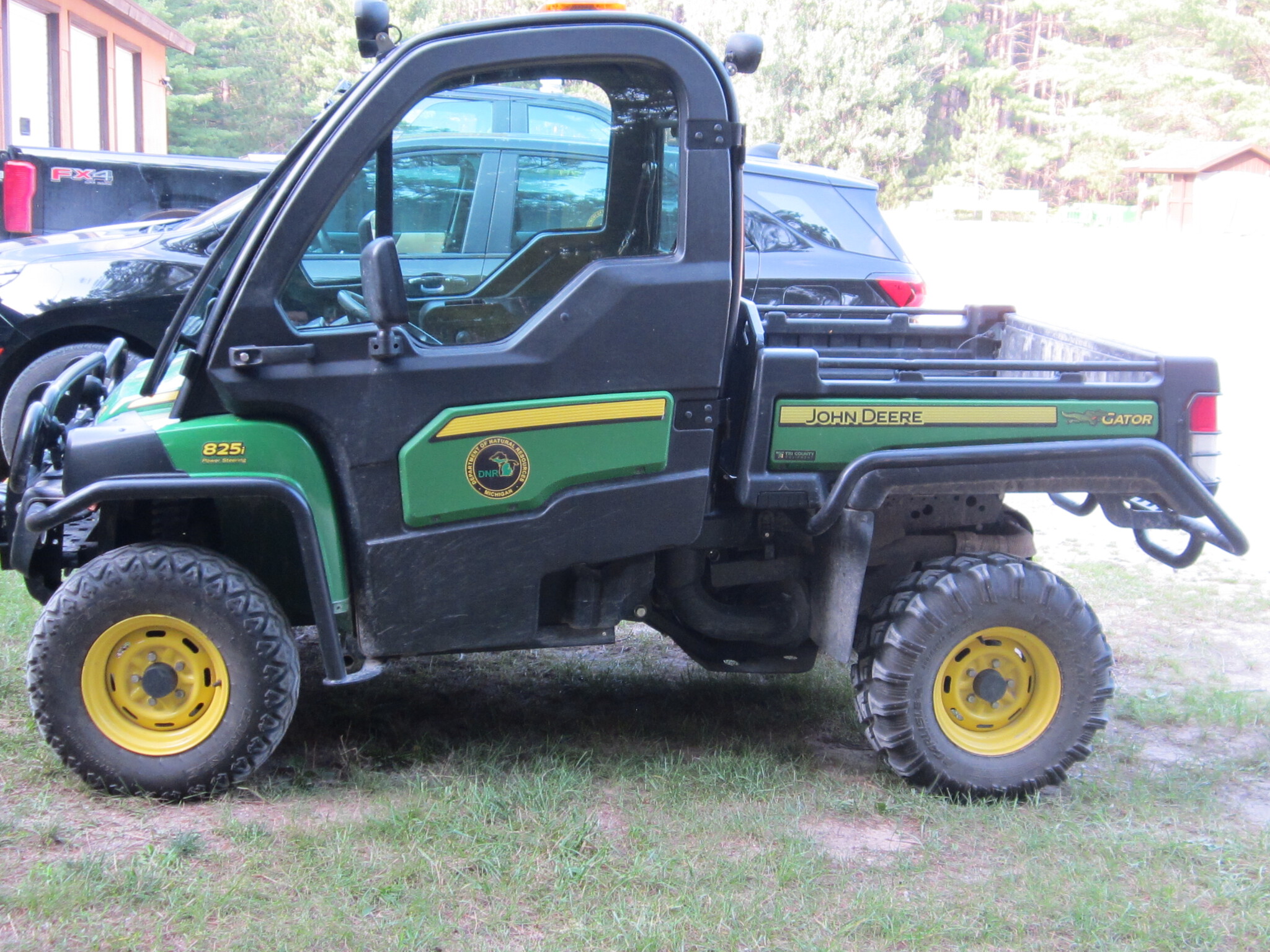 2017 John Deere XUV 825i