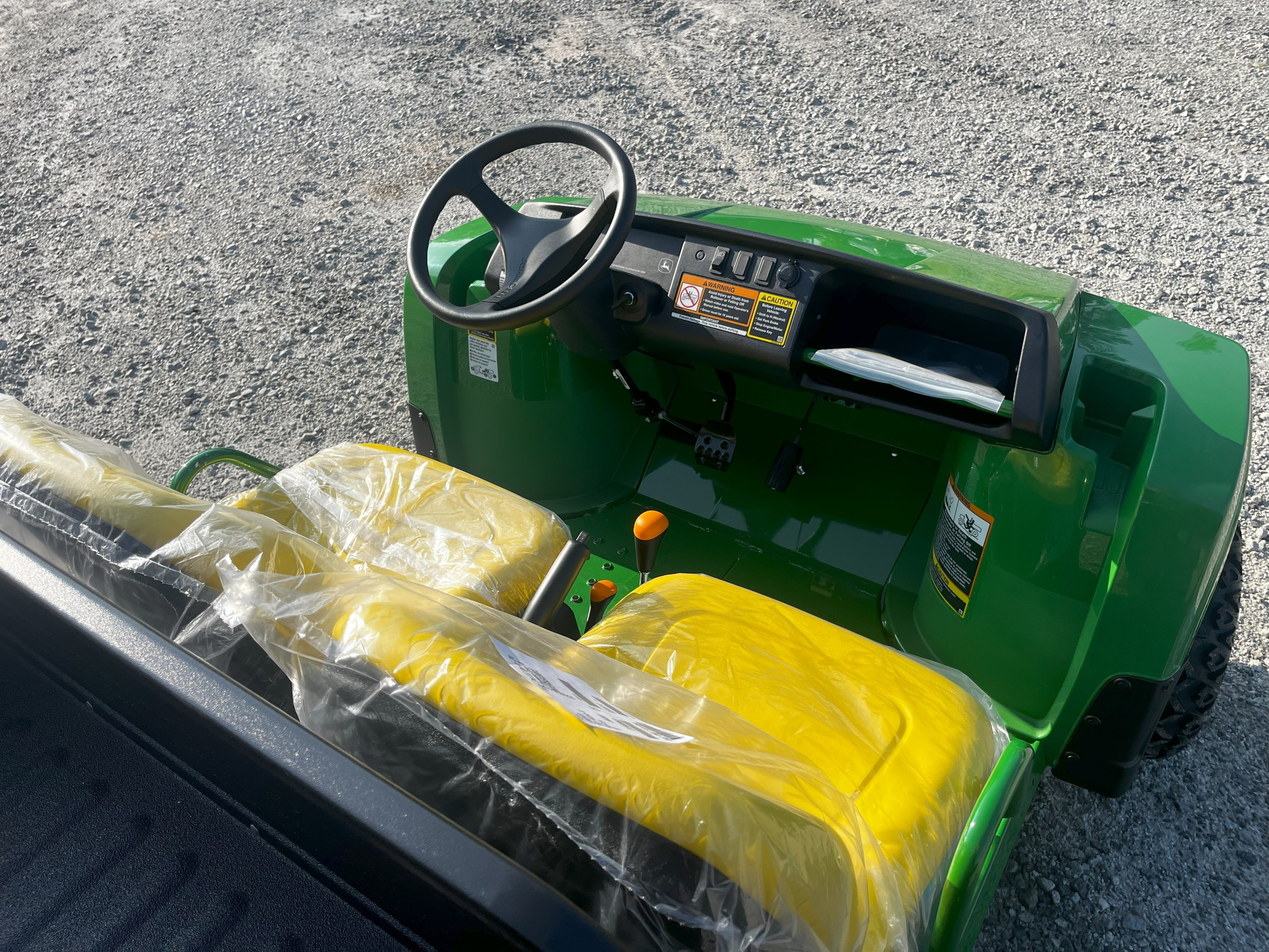 2025 John Deere TX 4X2 Image 2
