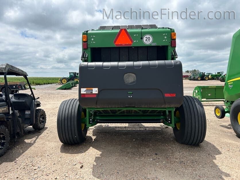 2022 John Deere 560R Image 4