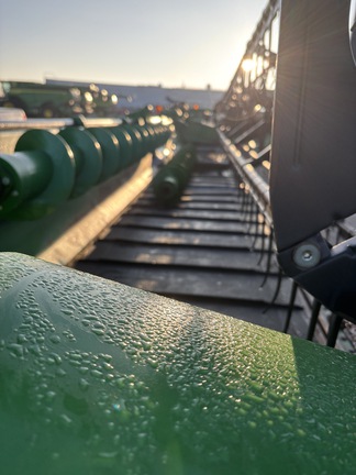 Used 2009 John Deere 635D Combine Platforms at Horizon Ag & Turf in Lloydminster, AB - Photo8