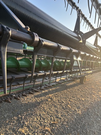 Used 2009 John Deere 635D Combine Platforms at Horizon Ag & Turf in Lloydminster, AB - Photo9